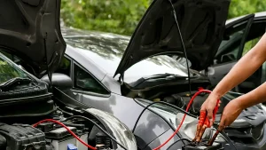 بهترین روش برای باتری به باتری ماشین؛ آموزش کامل و نکات ایمنی